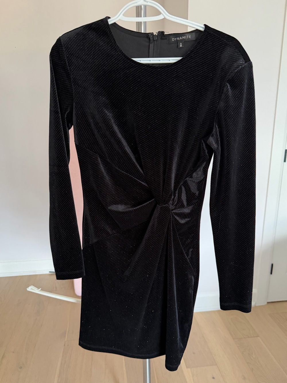 Dynamite Black Long-Sleeve Twist Velvet Mini Dress